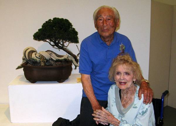 Gloria and Harry Hirao